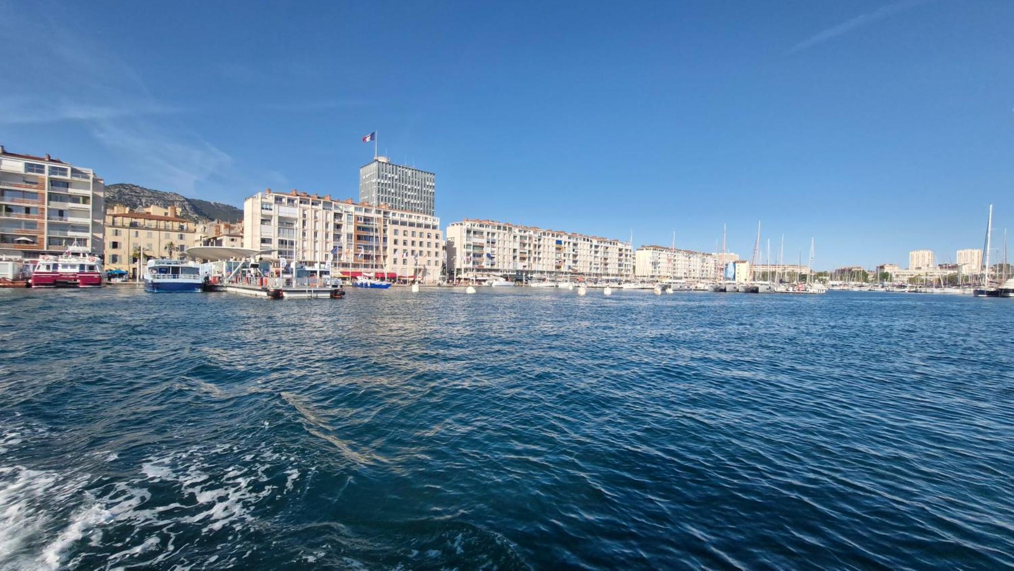 Le Grand Appart' Toulon Apartment ภายนอก รูปภาพ